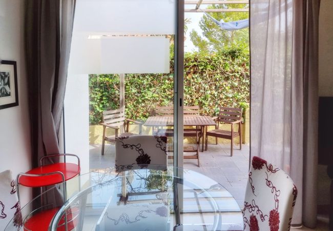 Villa in Rosas / Roses - Urgell  - Casa con jardín y dos habitaciones
