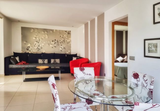 Villa in Rosas / Roses - Urgell  - Casa con jardín y dos habitaciones