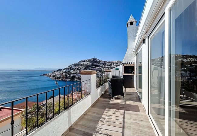 House in Rosas / Roses - ROSALES – Casa vistas al mar y piscina comunitari