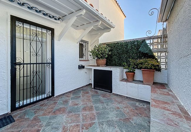 House in Rosas / Roses - ROSALES – Casa vistas al mar y piscina comunitari