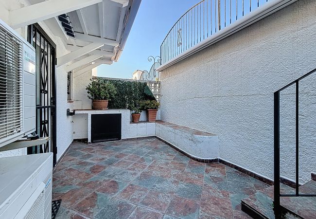 House in Rosas / Roses - ROSALES – Casa vistas al mar y piscina comunitari