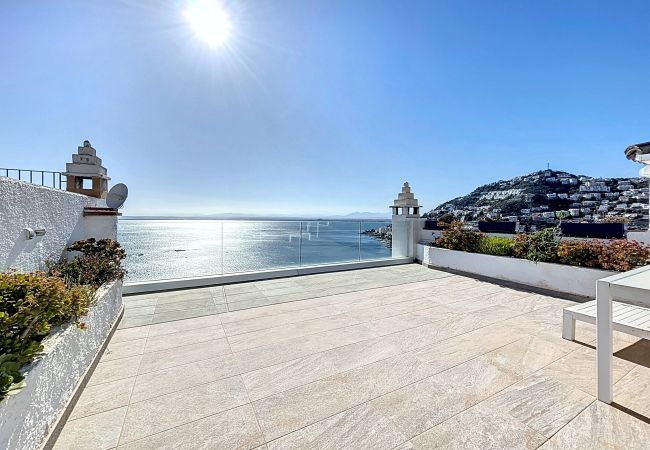 House in Rosas / Roses - ROSALES – Casa vistas al mar y piscina comunitari