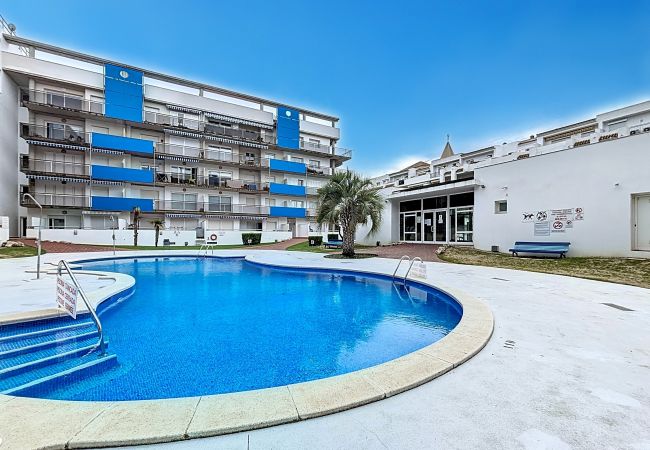 Apartment in Rosas / Roses - B.Marina 410 - Atico un dormitorio vista canal