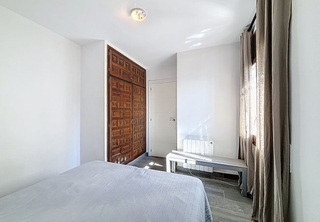Apartment in Rosas / Roses - TERRASSES 2 – Piso tres dormitorios vistas al mar