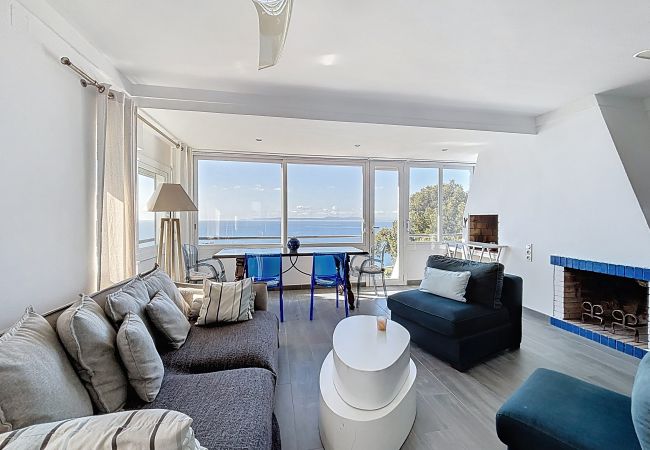 Apartment in Rosas / Roses - TERRASSES 2 – Piso tres dormitorios vistas al mar