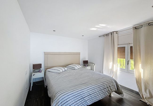 Apartment in Rosas / Roses - TERRASSES 2 – Piso tres dormitorios vistas al mar