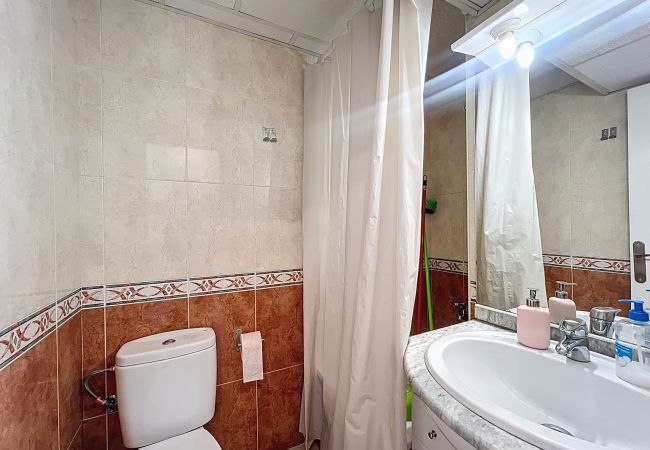 Apartment in Empuriabrava - POBLAT TIPIC – Piso un dormitorio y terraza