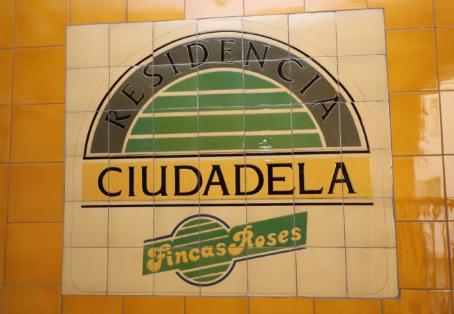 Ferienwohnung in Rosas / Roses - CIUDADELA - Piso centro de Roses