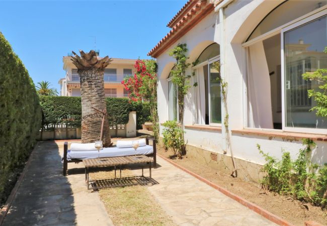 Ferienhaus in Rosas / Roses - CALDERON Casa a 150 Mtr de la playa