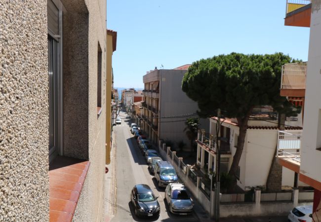 Ferienwohnung in Rosas / Roses - FRANCESC MACIA Piso centro Roses, cerca de la play