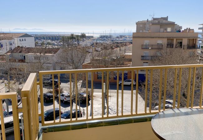 Ferienwohnung in Rosas / Roses - Sant Joan 3-4 Piso, vista al mar, cerca Playa, cén