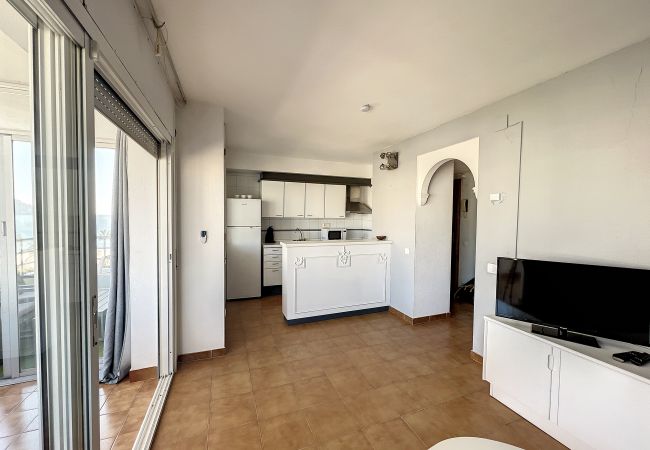 Ferienwohnung in Rosas / Roses - Marenostrum, Piso vista al mar y piscina comunitar