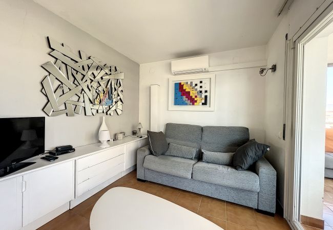 Ferienwohnung in Rosas / Roses - Marenostrum, Piso vista al mar y piscina comunitar