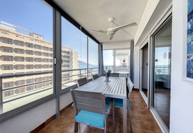 Ferienwohnung in Rosas / Roses - Marenostrum, Piso vista al mar y piscina comunitar