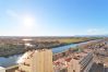 Ferienwohnung in Empuriabrava - Manhattan 17-F, Piso muy cerca de la playa