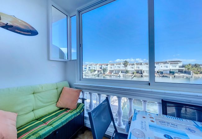 Ferienwohnung in Empuriabrava - PORT EMPORDA 28BA - Piso con  preciosa vista al pu