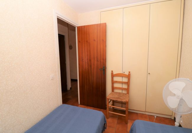 Ferienwohnung in Empuriabrava - GR RESERVA 17/Piso muy cerca de la Playa