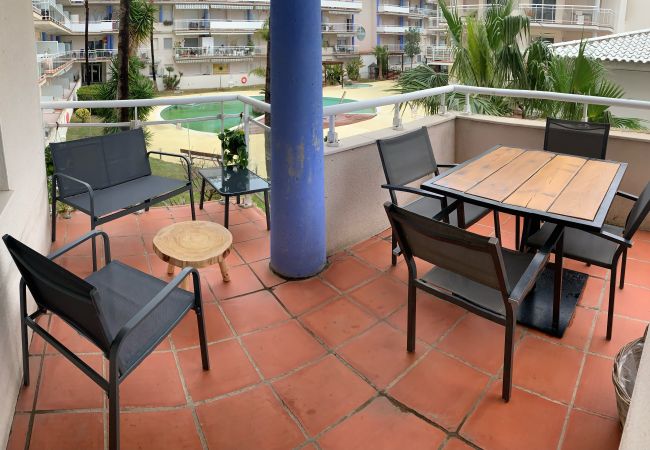 Ferienwohnung in Rosas / Roses - Port Canigo 1 150- Magnifico Apartamento con pisci