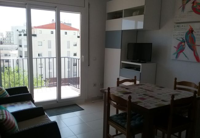 Ferienwohnung in Rosas / Roses - Sol y Playa 4-1 / Piso muy bonito y reformado con