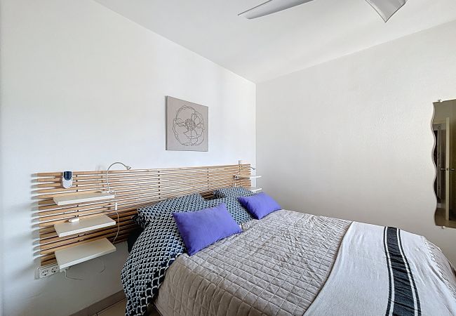 Ferienwohnung in Rosas / Roses - Sol y Playa 4-1 / Piso muy bonito y reformado con