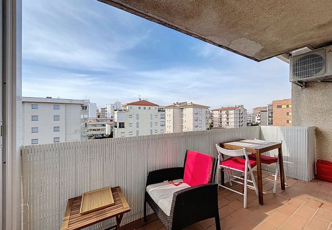 Ferienwohnung in Rosas / Roses - Sol y Playa 4-1 / Piso muy bonito y reformado con