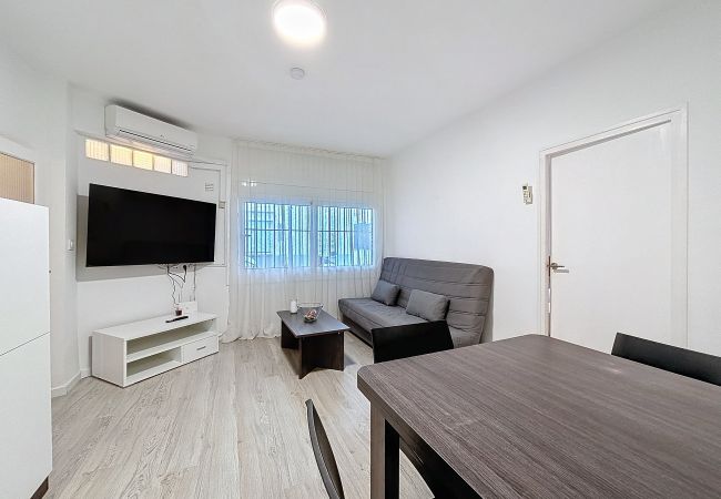Ferienwohnung in Rosas / Roses - REMENDADORES – Planta baja 50m de la playa