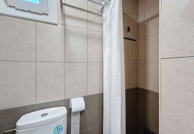 Ferienwohnung in Rosas / Roses - REMENDADORES – Planta baja 50m de la playa
